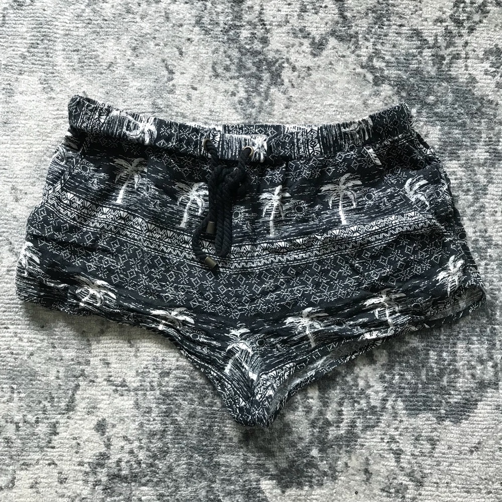 Linen tropical short shorts S
